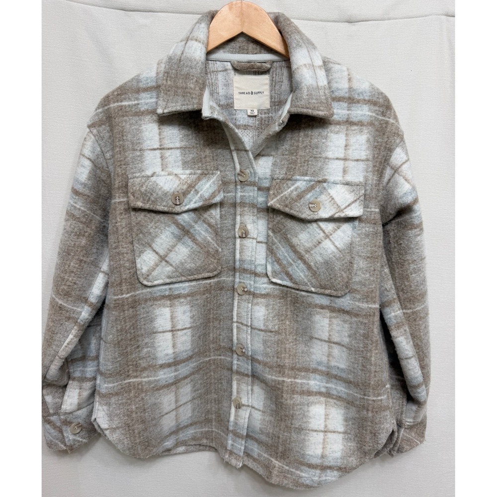 Thread & Supply Womens Shacket Taupe Plaid Super Thick Cozy Button Down XS J1512